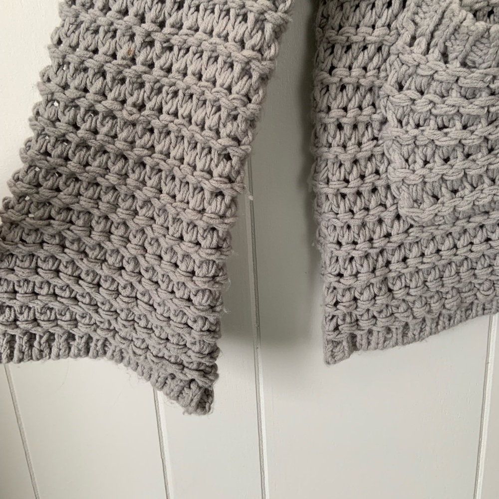 LISTICLE cable knit sweater - Picture 3 of 4